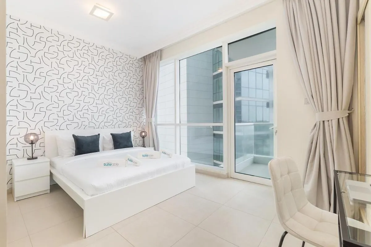 Premium 3-Bedroom With Direct Beach Access In Jbr Dubai Appartamento