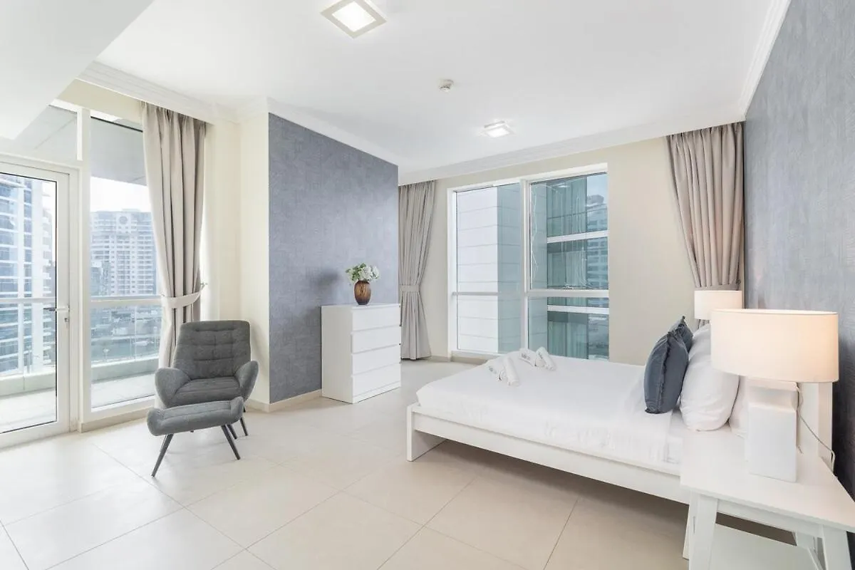 Apartment Premium 3-Bedroom With Direct Beach Access In Jbr Dubai United Arab Emirates