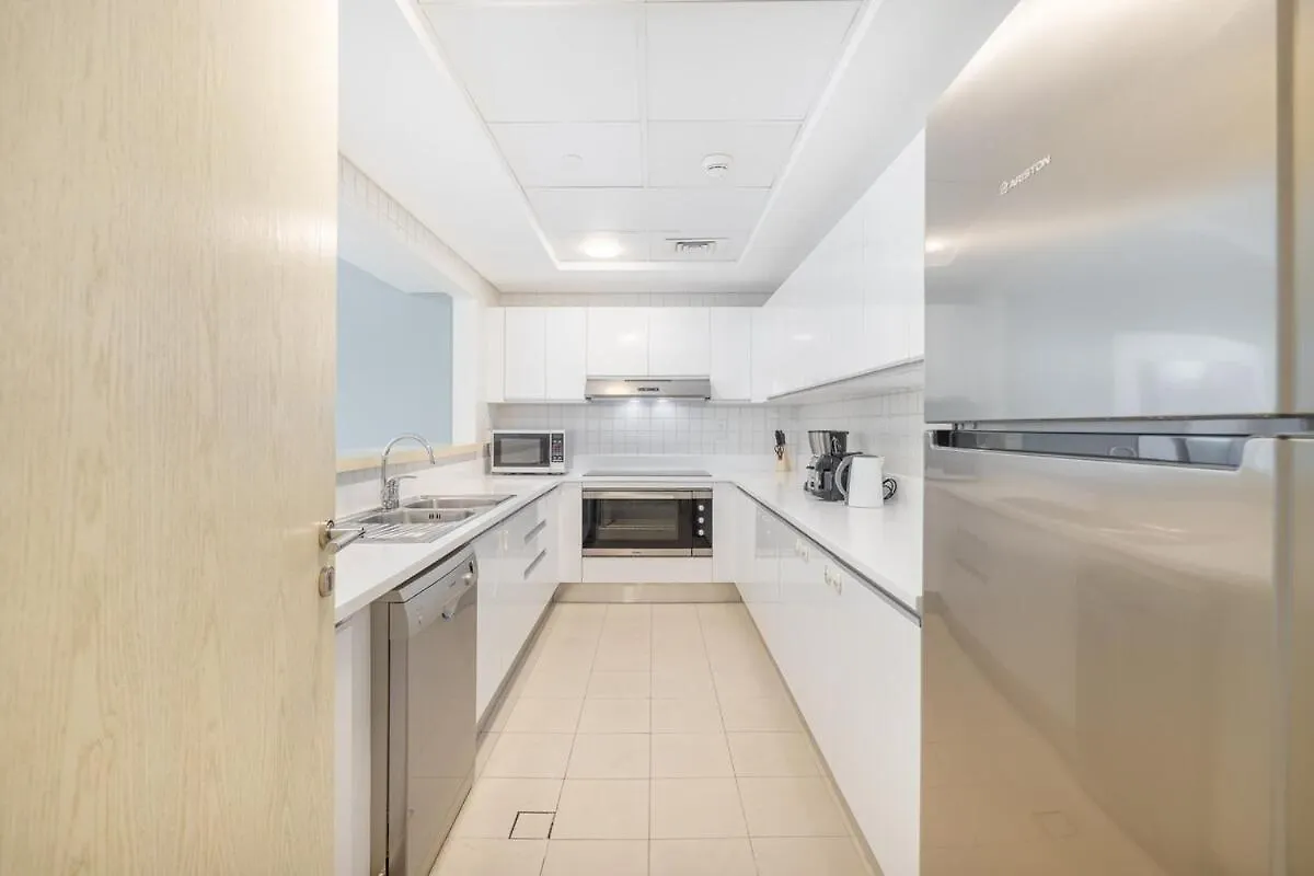 Premium 3-Bedroom With Direct Beach Access In Jbr Dubai