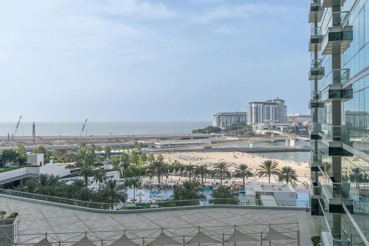 Apartment Premium 3-Bedroom With Direct Beach Access In Jbr Dubai