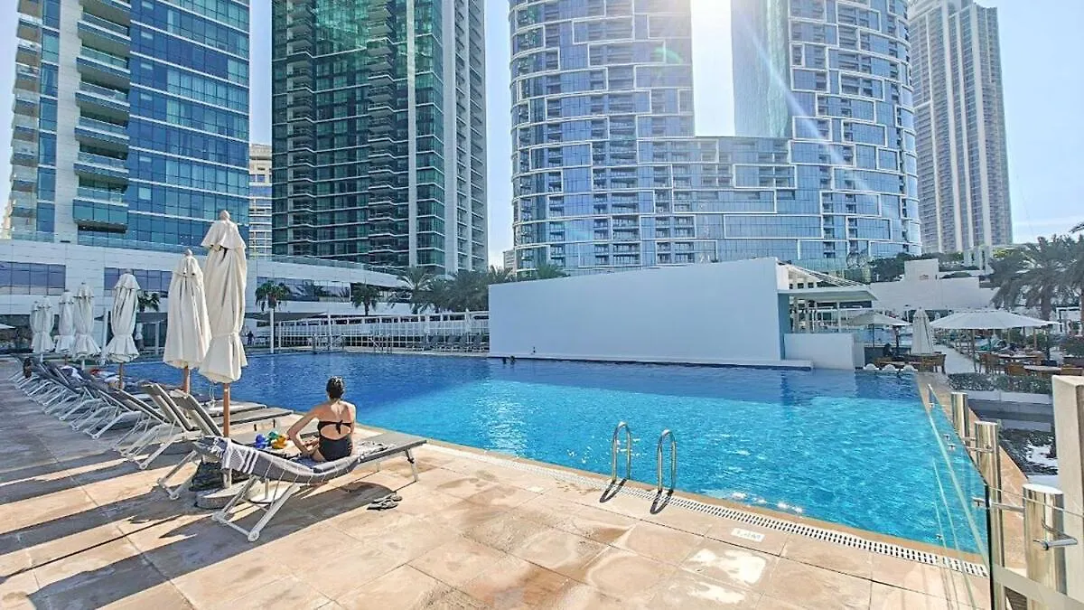 Apartment Premium 3-Bedroom With Direct Beach Access In Jbr Dubai United Arab Emirates